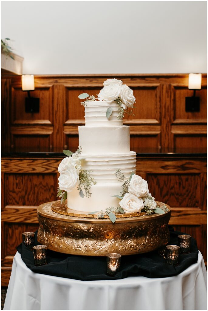 Elegent White Wedding Cake, Photo by Sydney Madison Creative