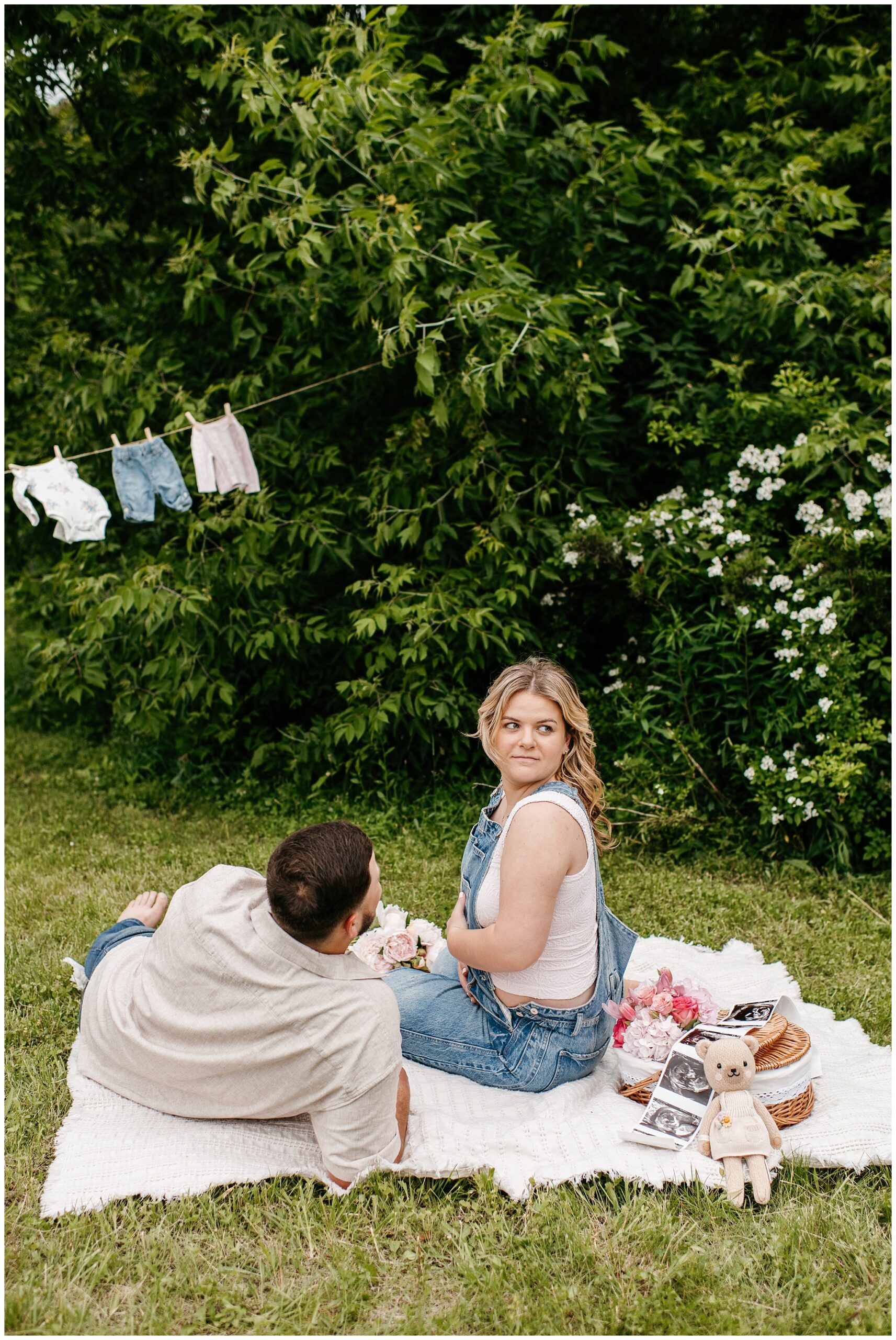 NJ Nostalgic Clothesline Maternity Photoshoot by Sydney Madison Creative